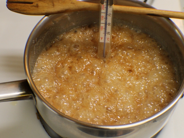 Butter and sugar mixture reaches 275°